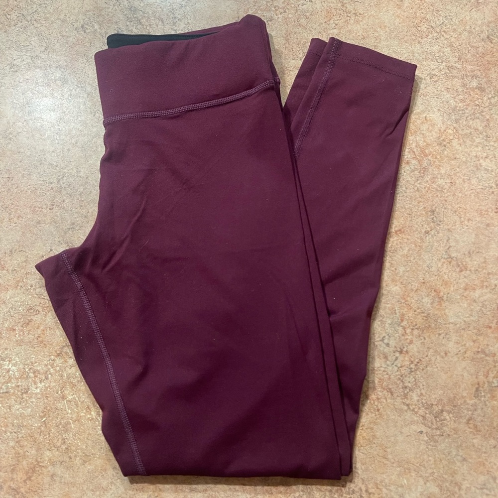 Victoria’s Secret ultimate pink leggings